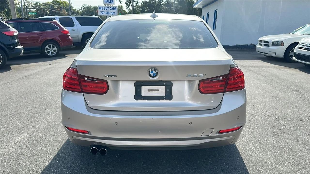 BMW 3 Series  2013