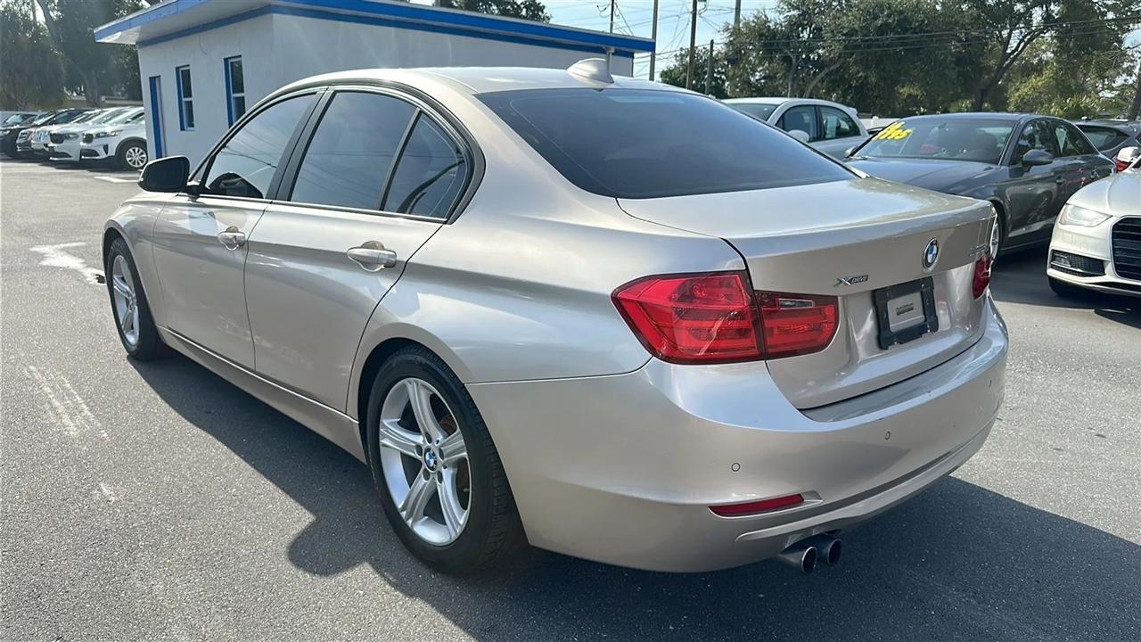 BMW 3 Series  2013