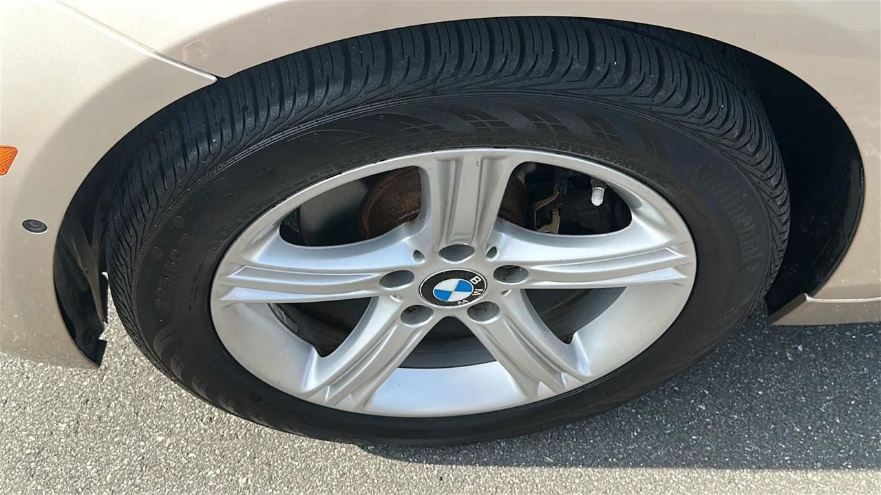 BMW 3 Series  2013