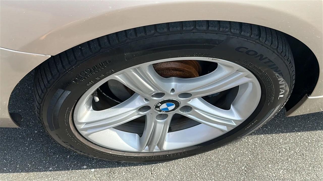BMW 3 Series  2013