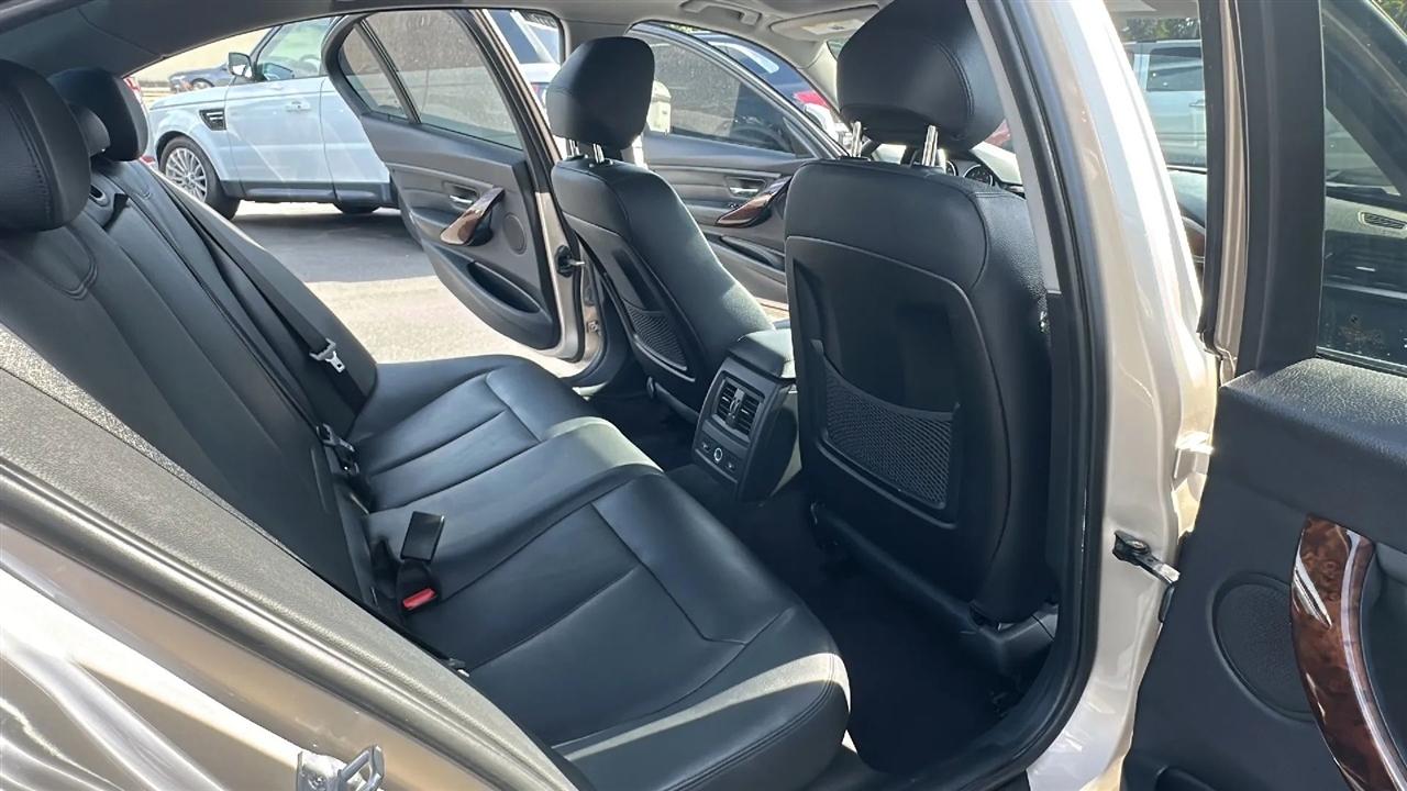 BMW 3 Series  2013