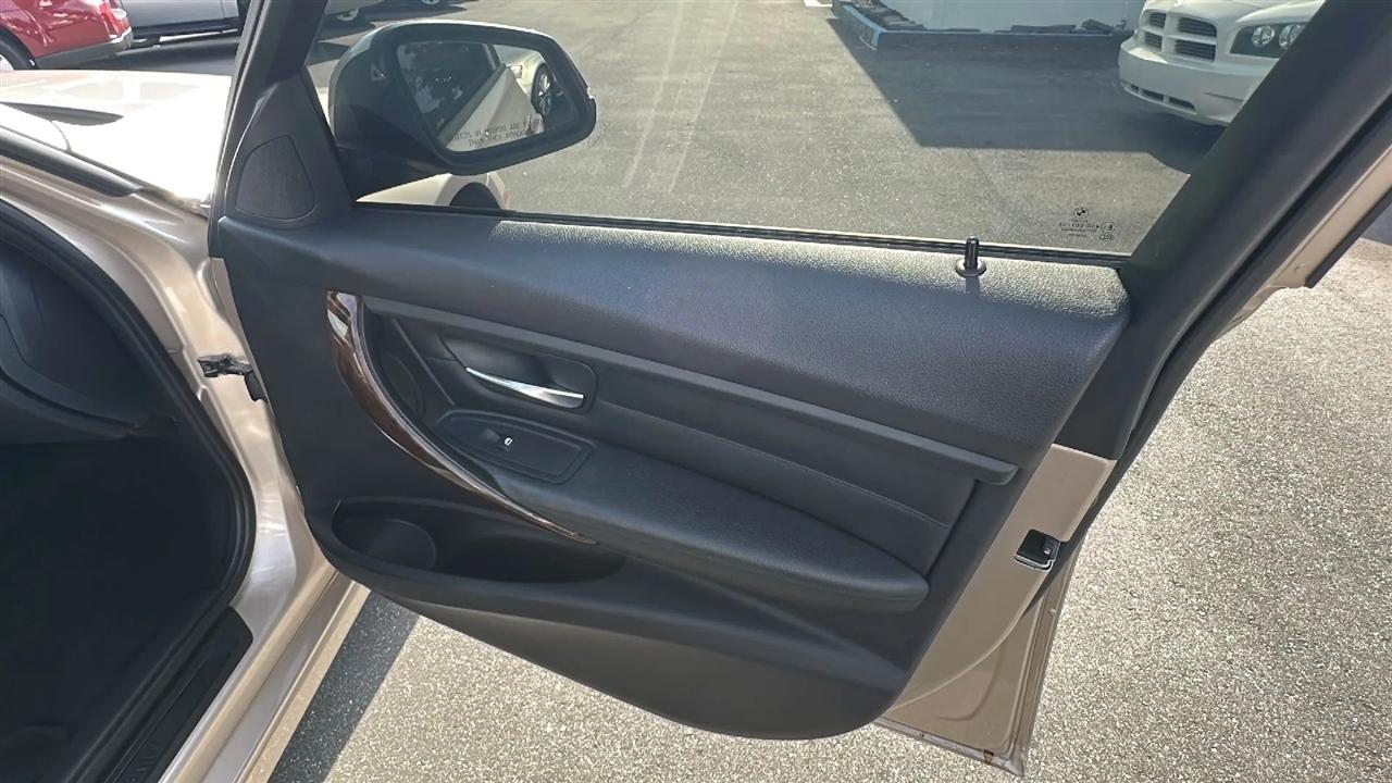 BMW 3 Series  2013