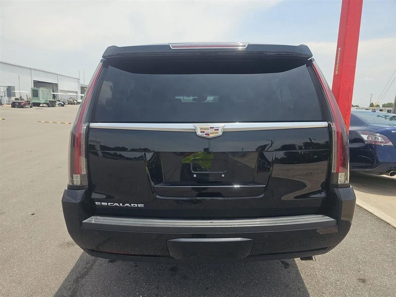 Cadillac Escalade ESV  2016
