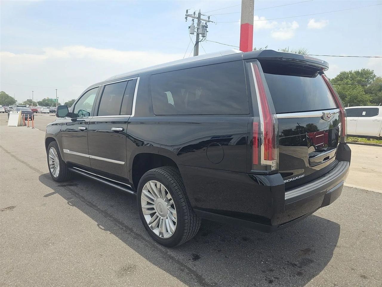 Cadillac Escalade ESV  2016