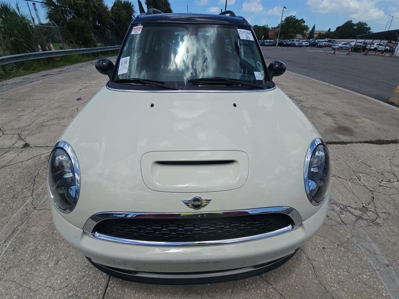 MINI Cooper Clubman  2011