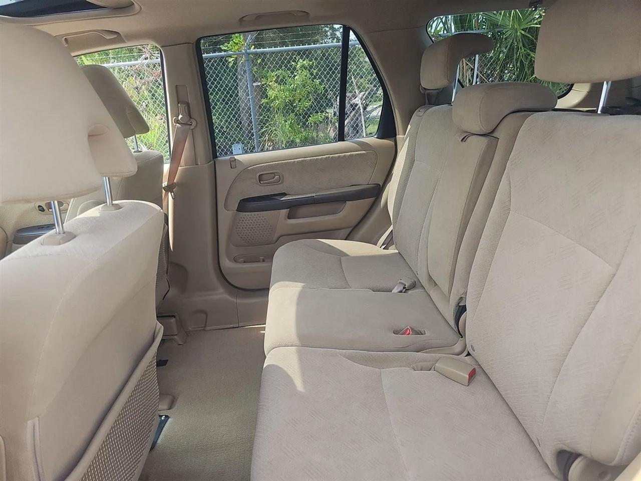 Honda CR-V  2005