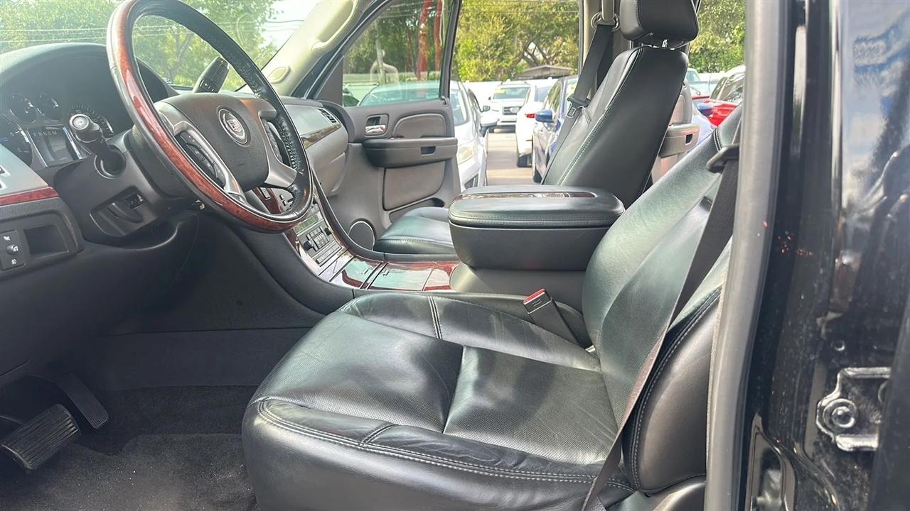 Cadillac Escalade  2007