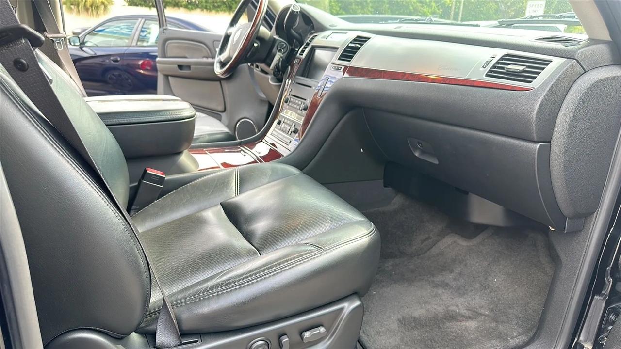 Cadillac Escalade  2007