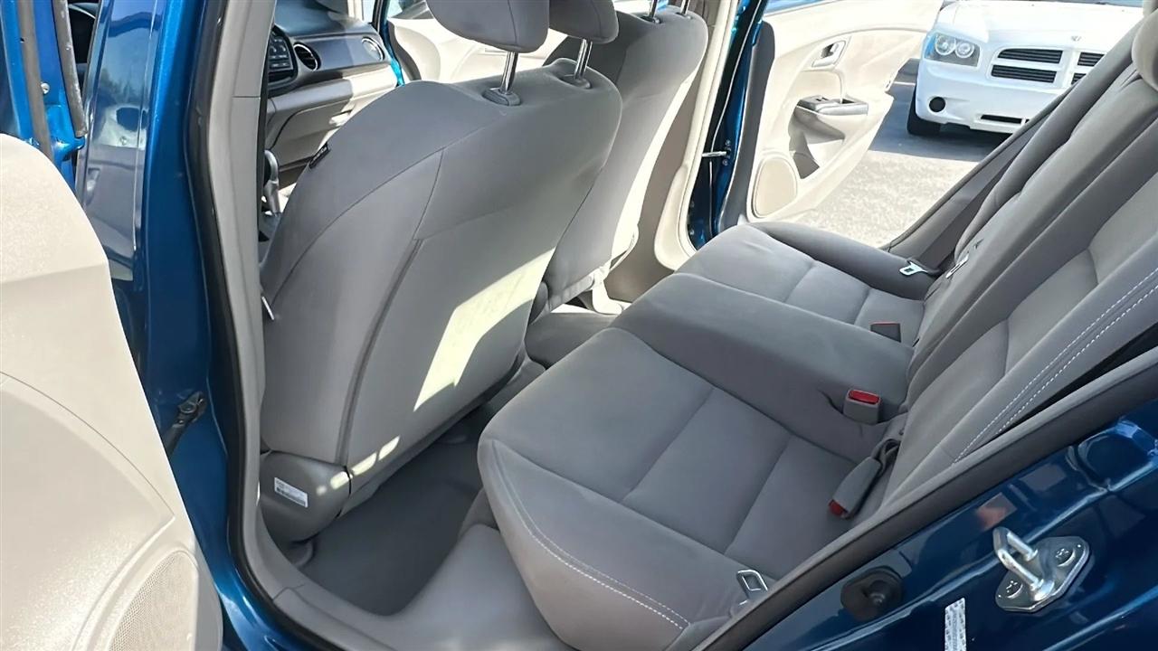 Honda Insight  2013