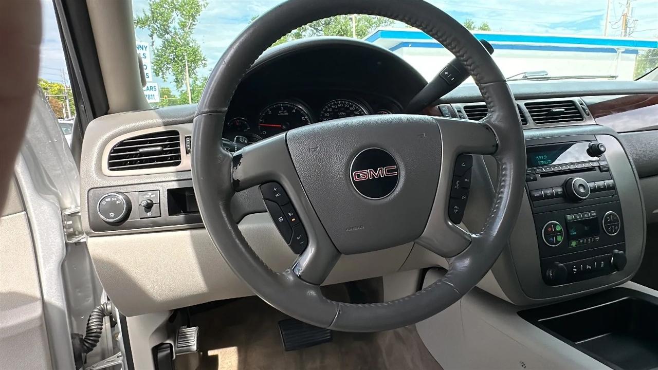 GMC Yukon XL  2014