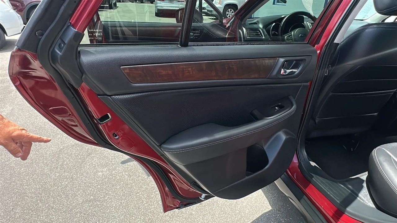 Subaru Outback  2015