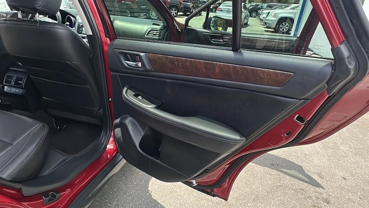 Subaru Outback  2015