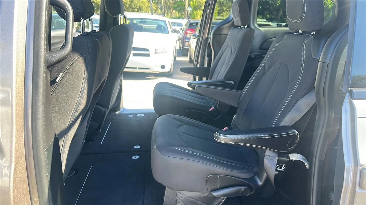 Chrysler Pacifica  2018