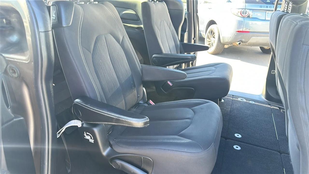 Chrysler Pacifica  2018