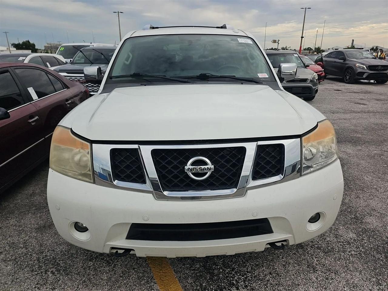 Nissan Armada  2015