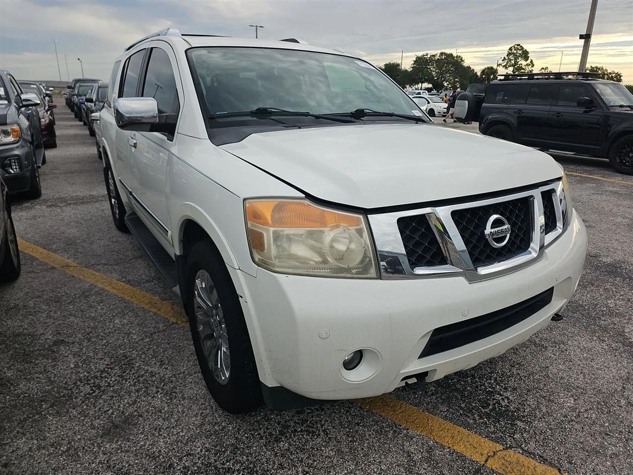 Nissan Armada  2015