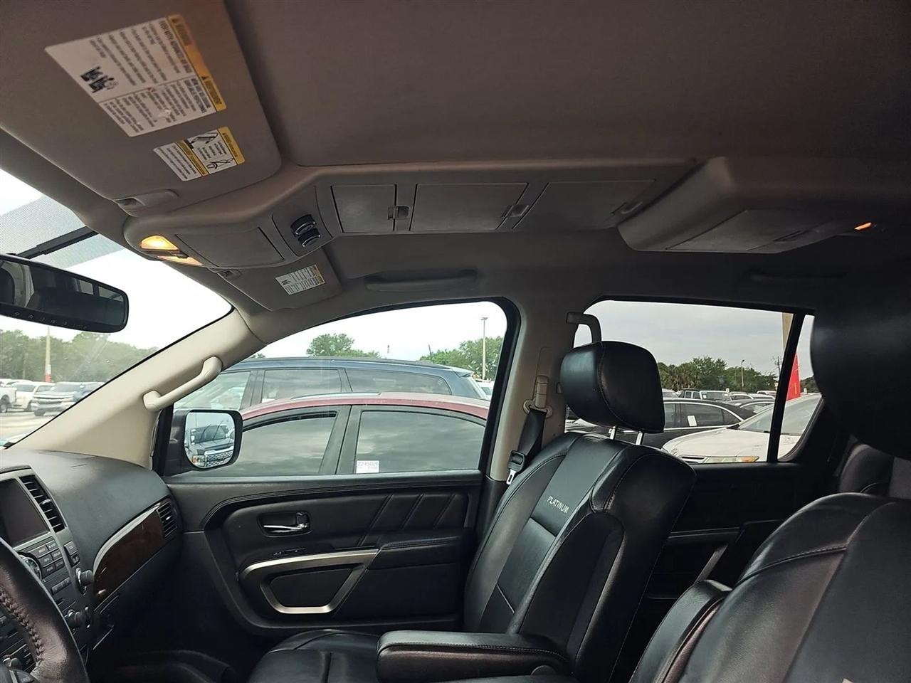 Nissan Armada  2015