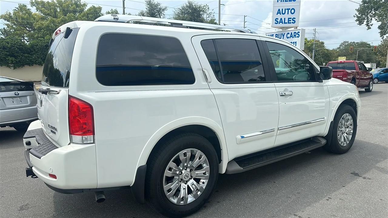 Nissan Armada  2015