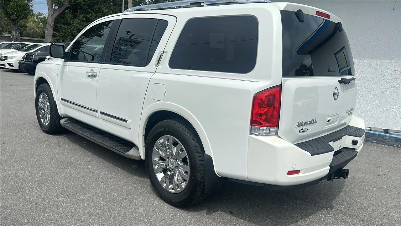 Nissan Armada  2015