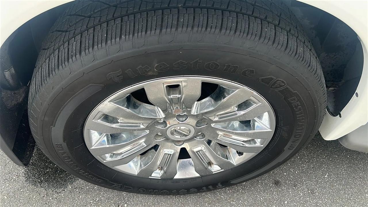 Nissan Armada  2015