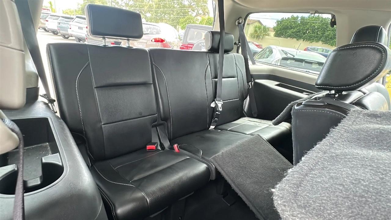 Nissan Armada  2015