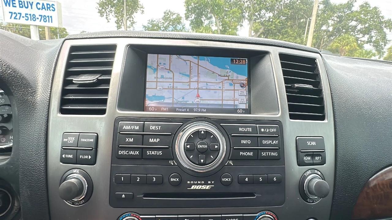 Nissan Armada  2015