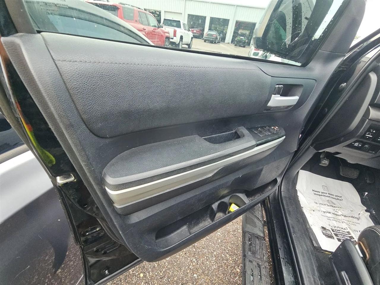 Toyota Tundra 2WD Truck  2016