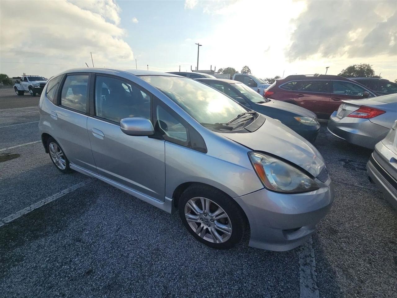 Honda Fit  2011