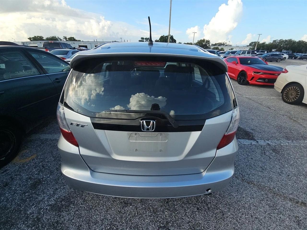 Honda Fit  2011