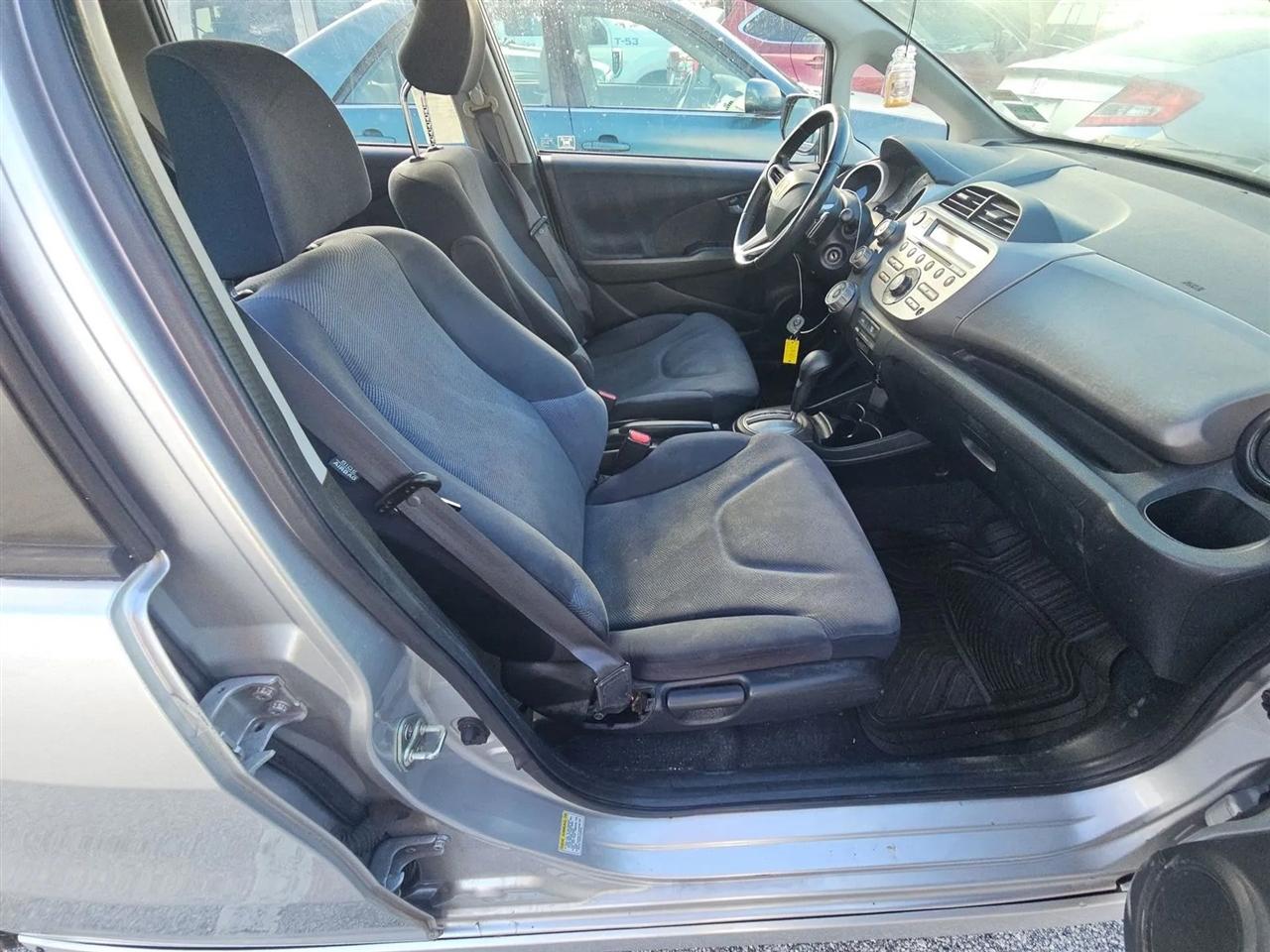 Honda Fit  2011