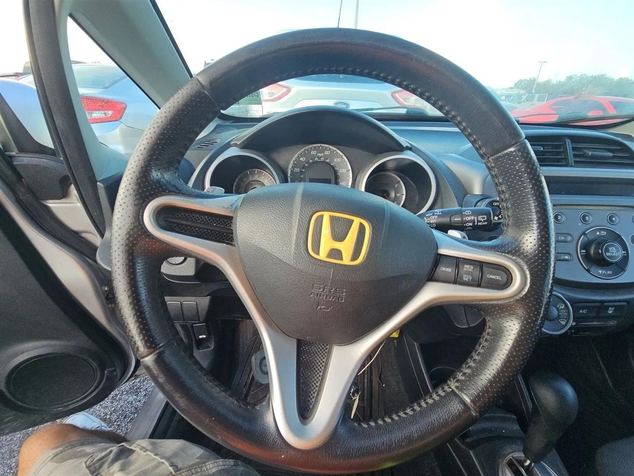 Honda Fit  2011