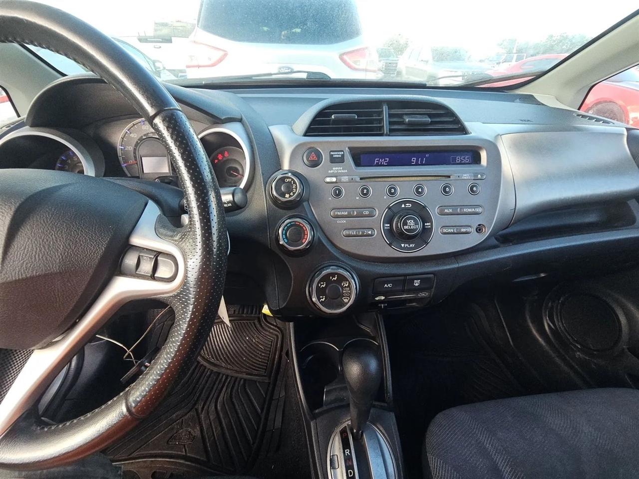 Honda Fit  2011