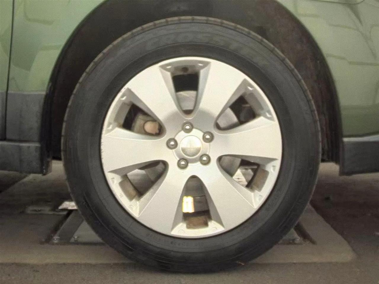Subaru Outback  2011