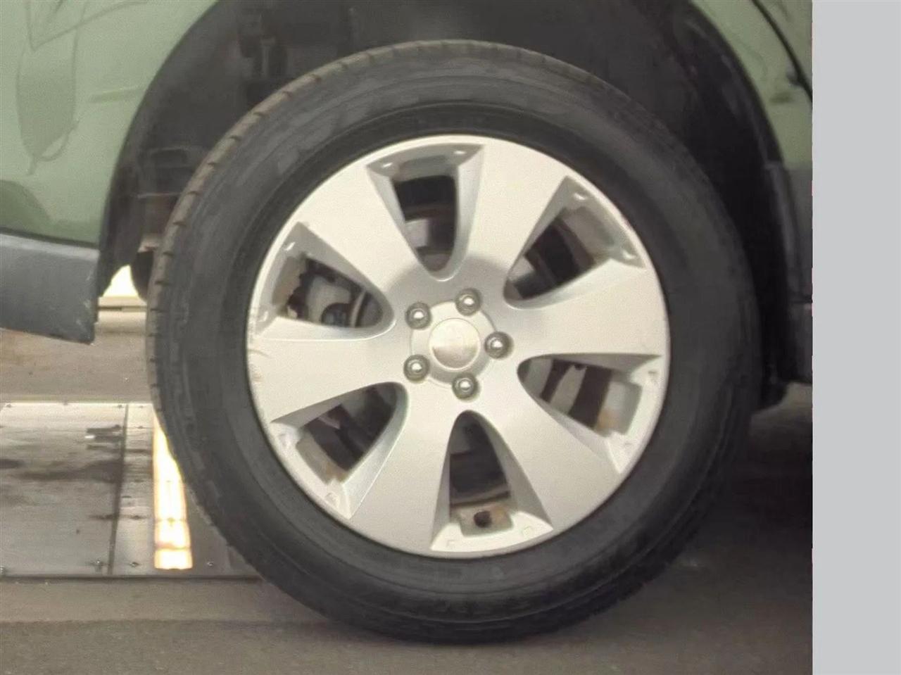 Subaru Outback  2011