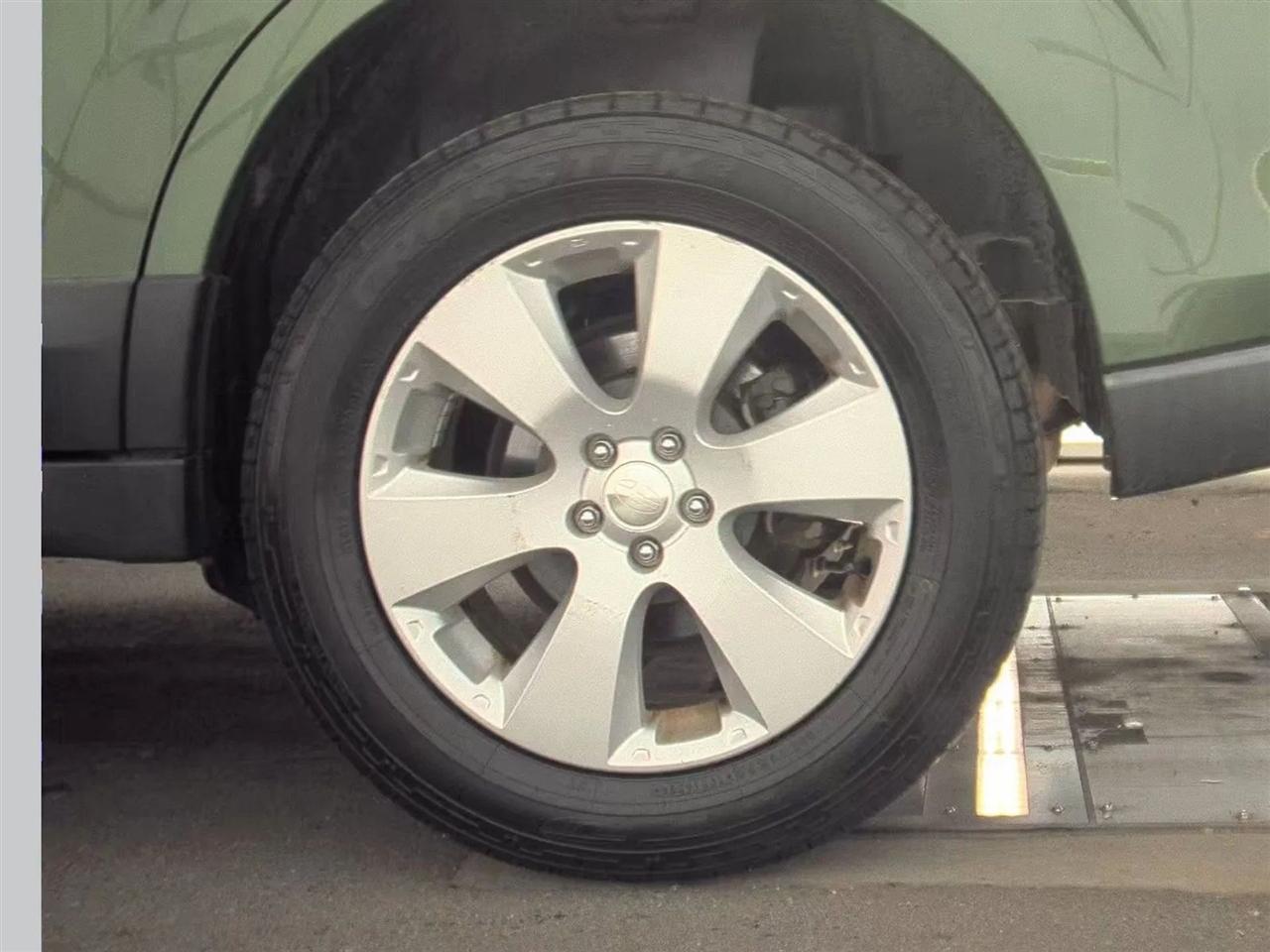 Subaru Outback  2011