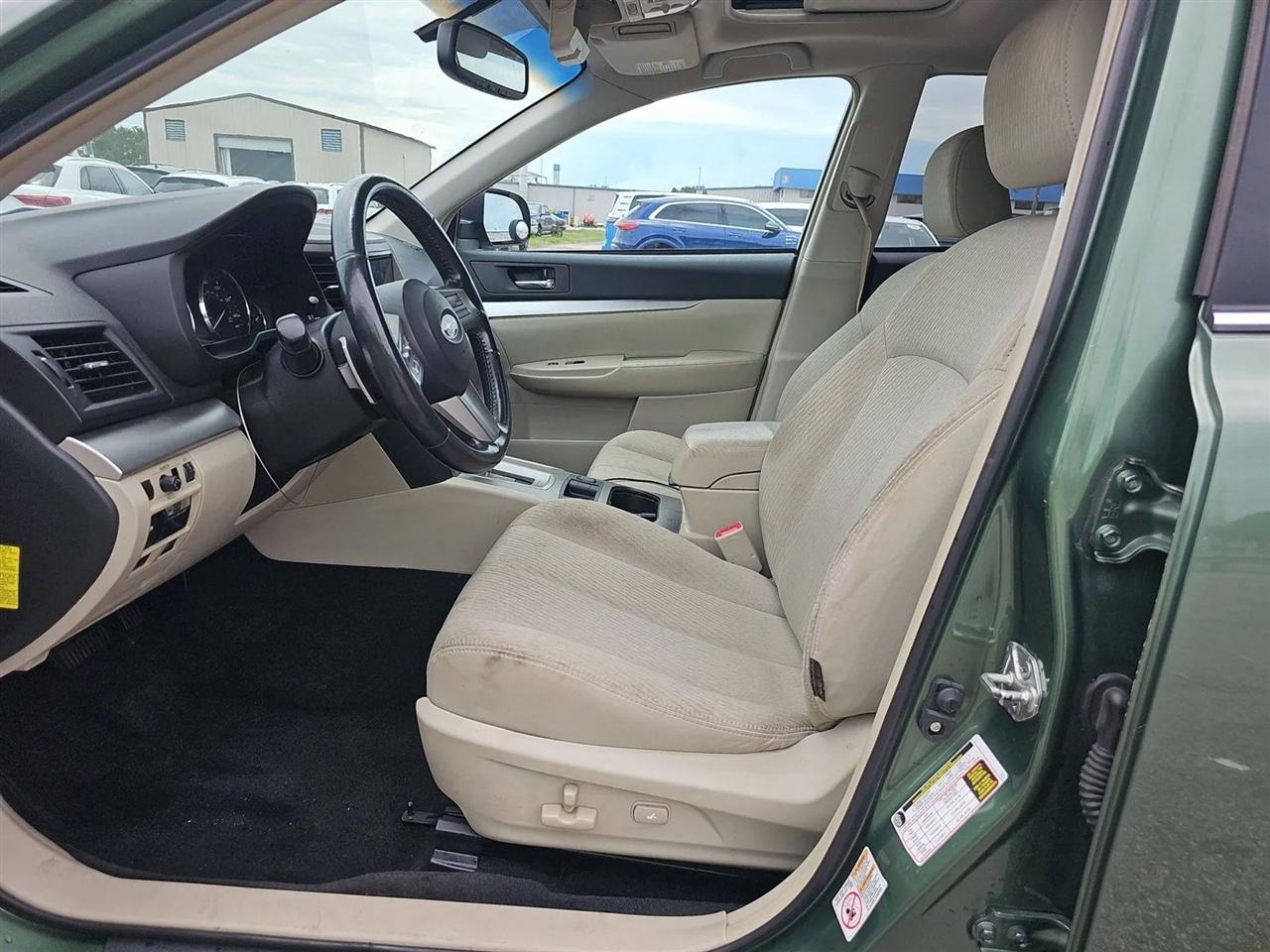 Subaru Outback  2011