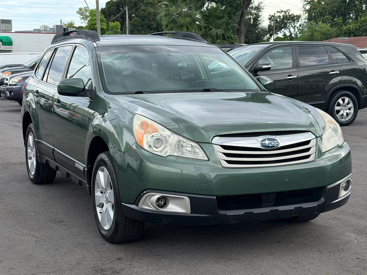 Subaru Outback  2011