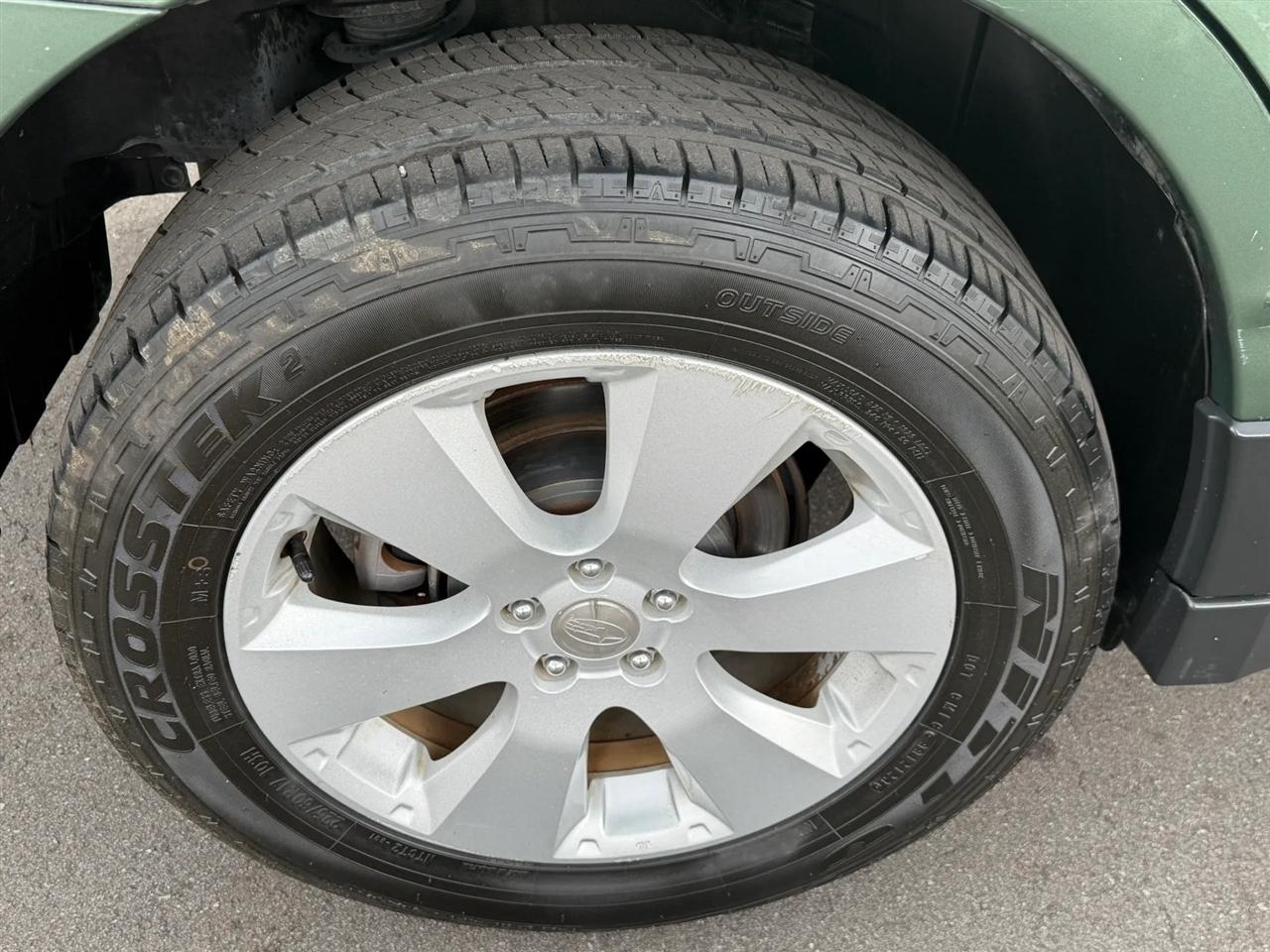 Subaru Outback  2011