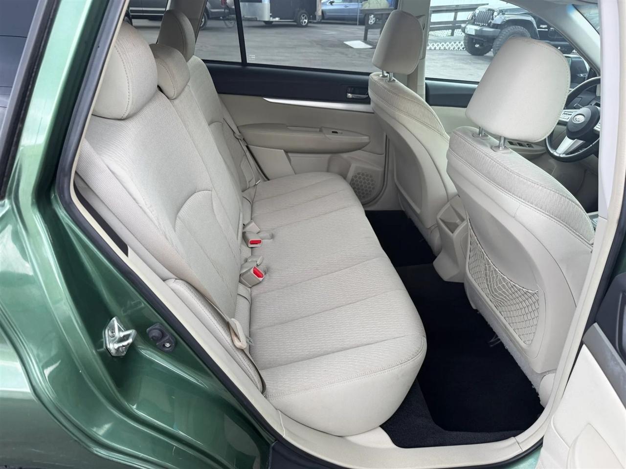 Subaru Outback  2011