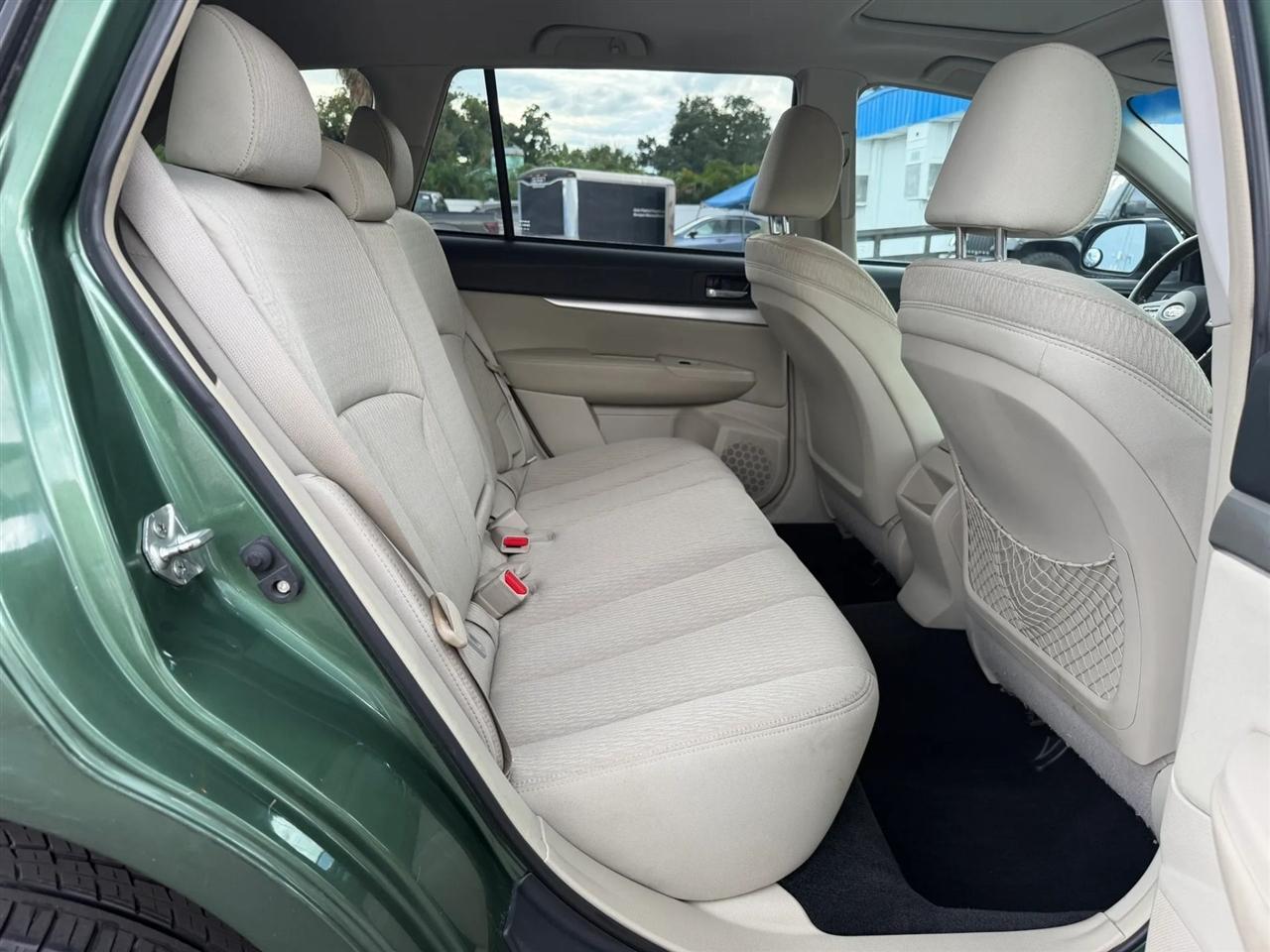 Subaru Outback  2011