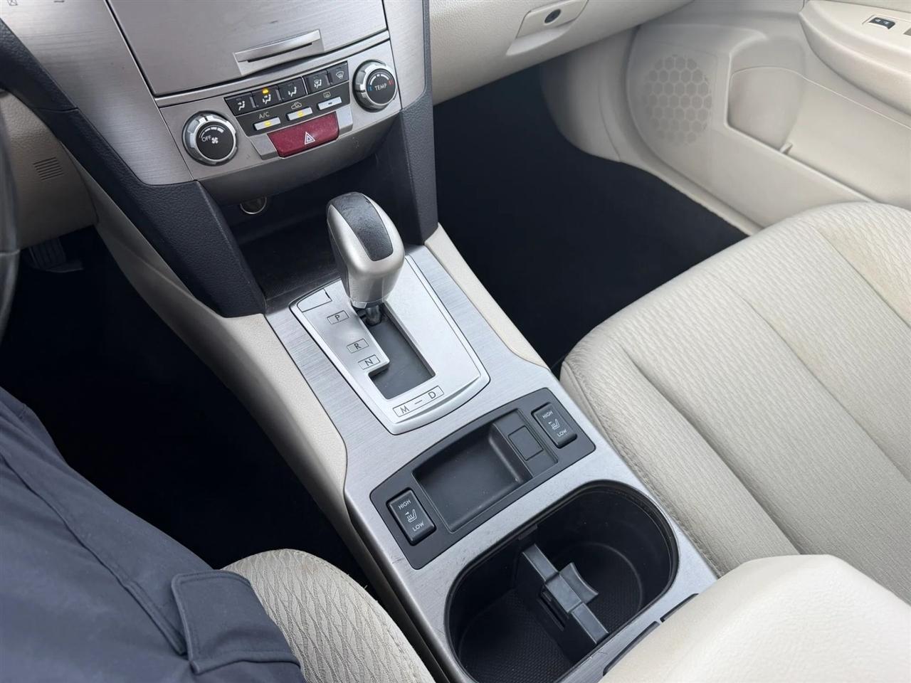 Subaru Outback  2011