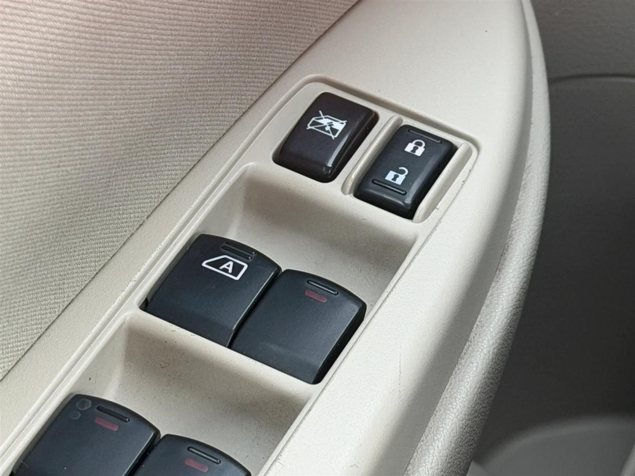Subaru Outback  2011