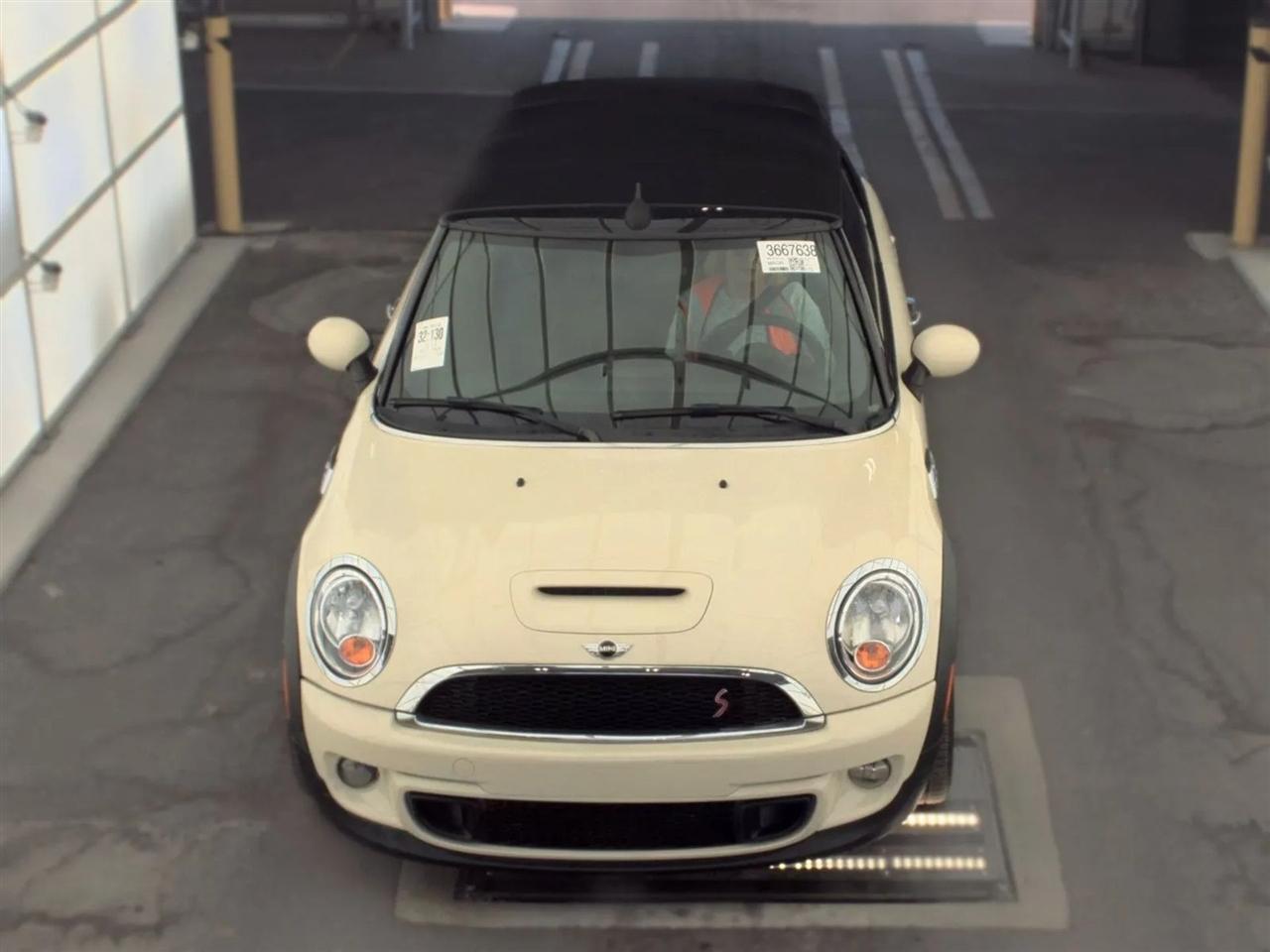 MINI Cooper Convertible  2014