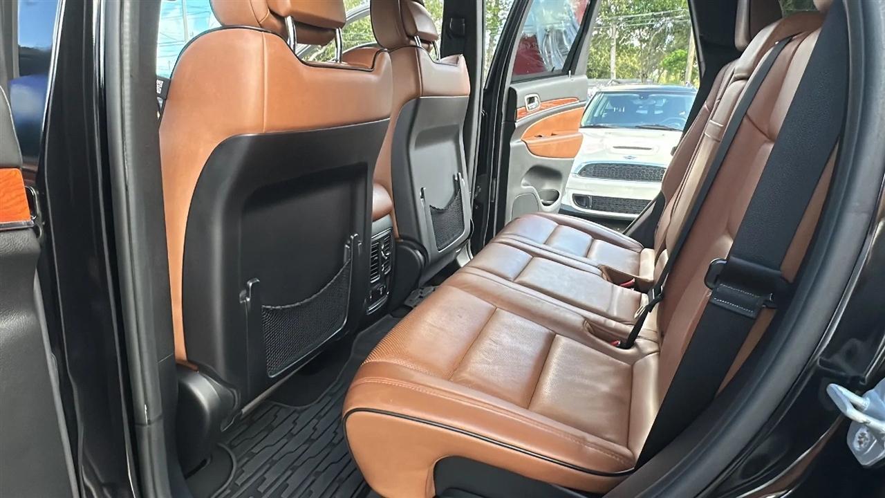 Jeep Grand Cherokee  2012