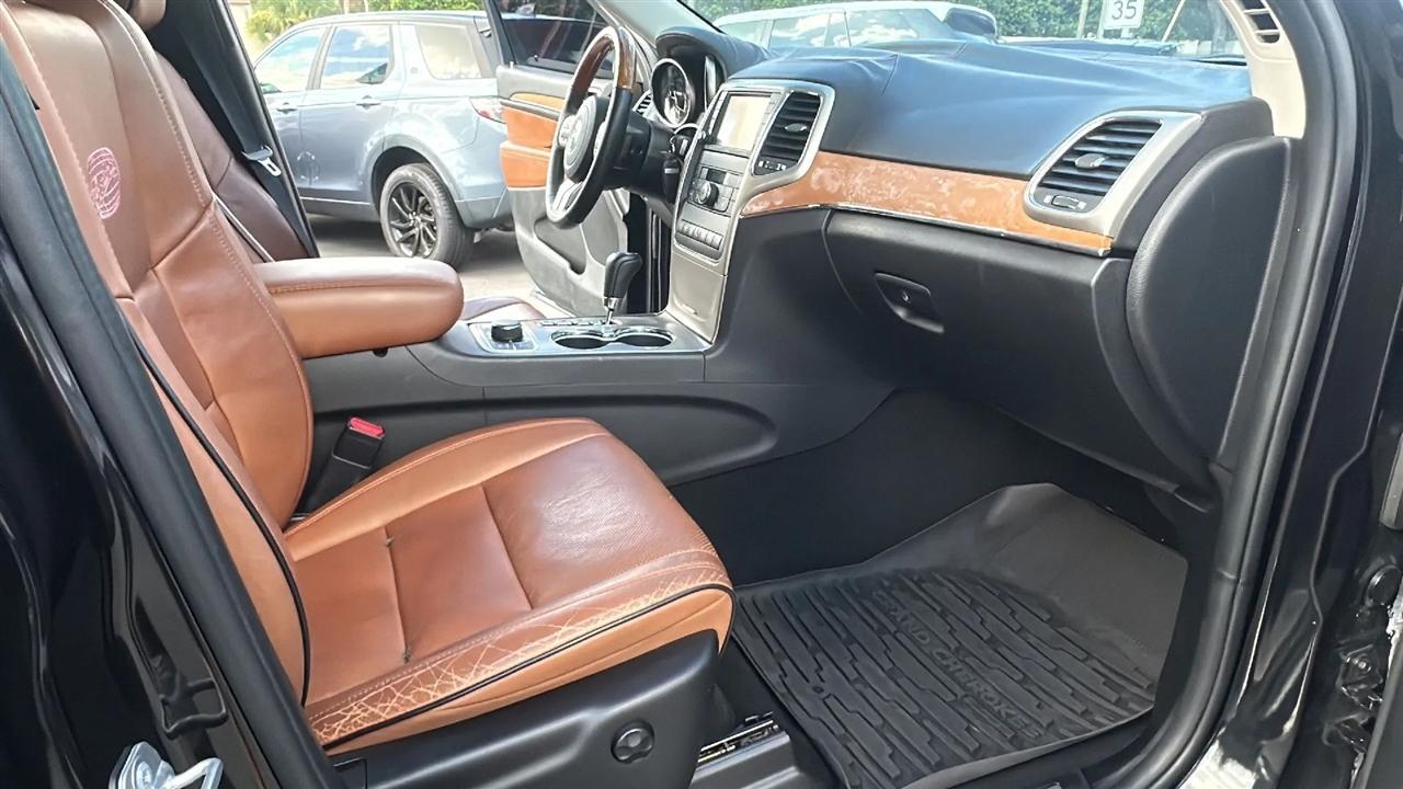 Jeep Grand Cherokee  2012