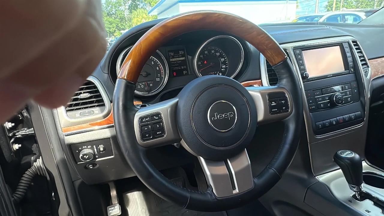 Jeep Grand Cherokee  2012