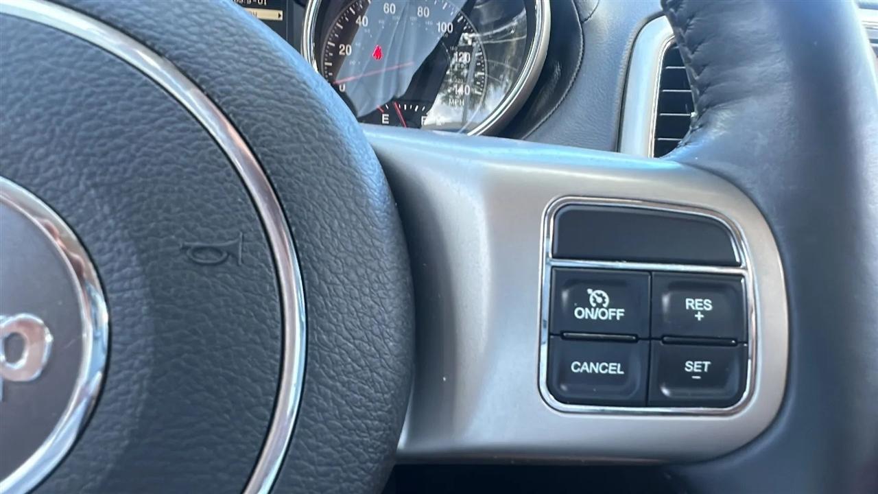 Jeep Grand Cherokee  2012