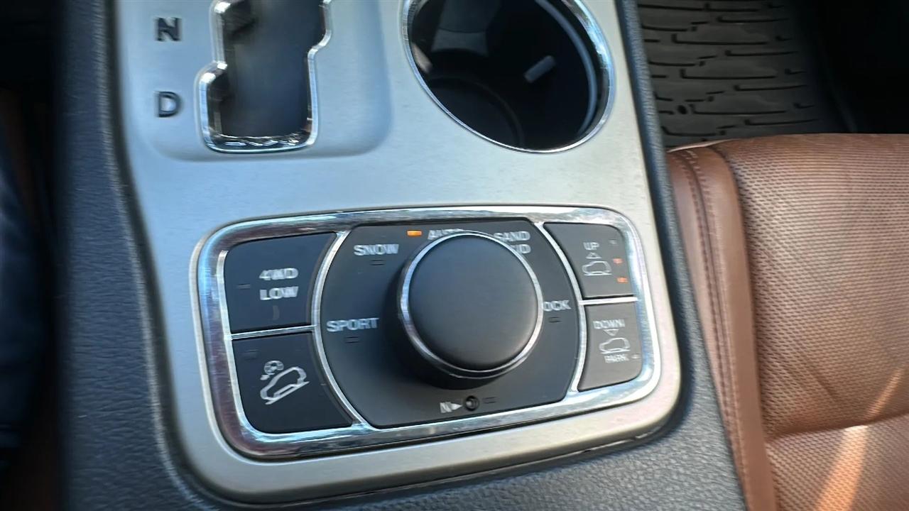 Jeep Grand Cherokee  2012