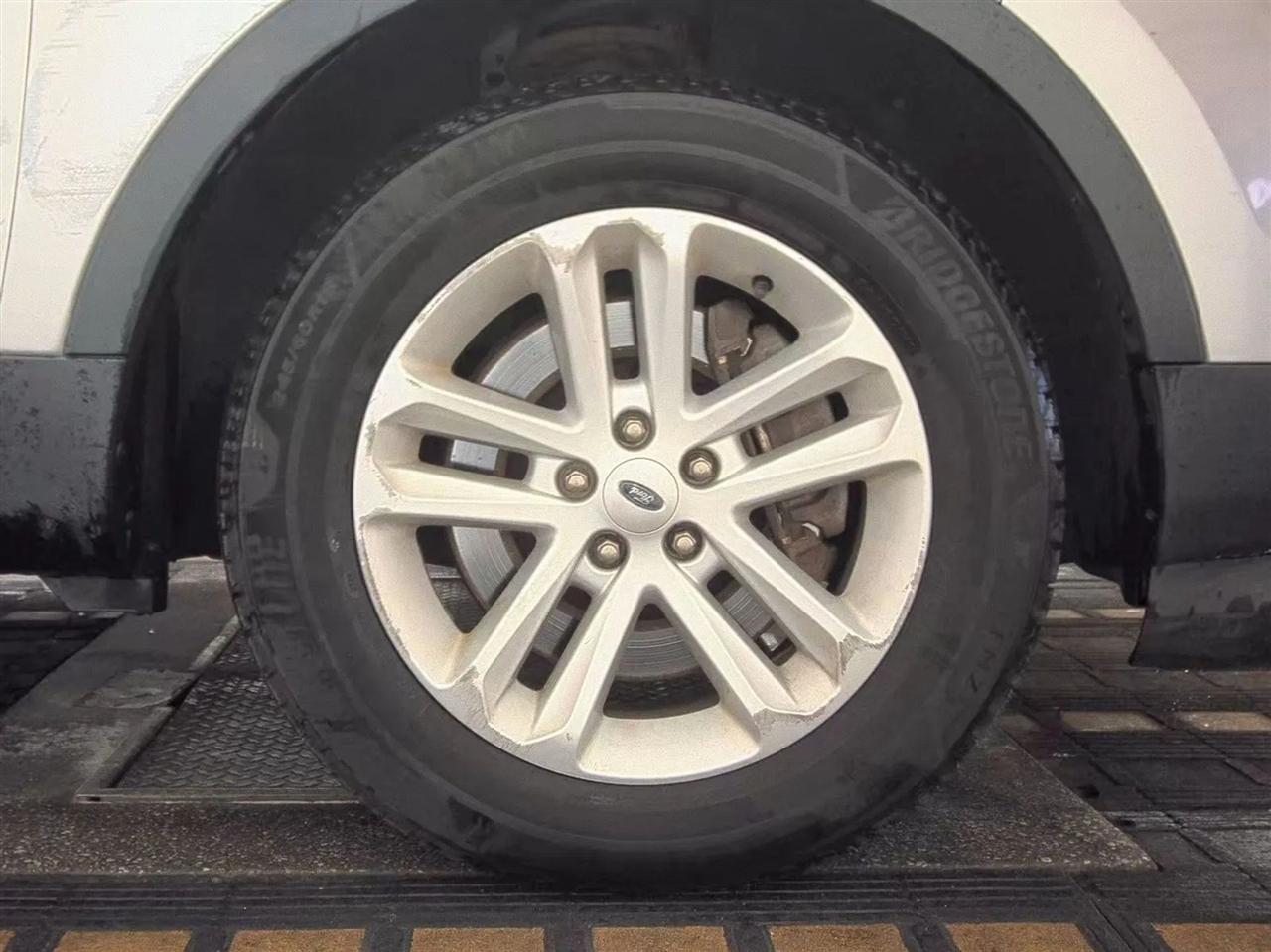 Ford Explorer  2014