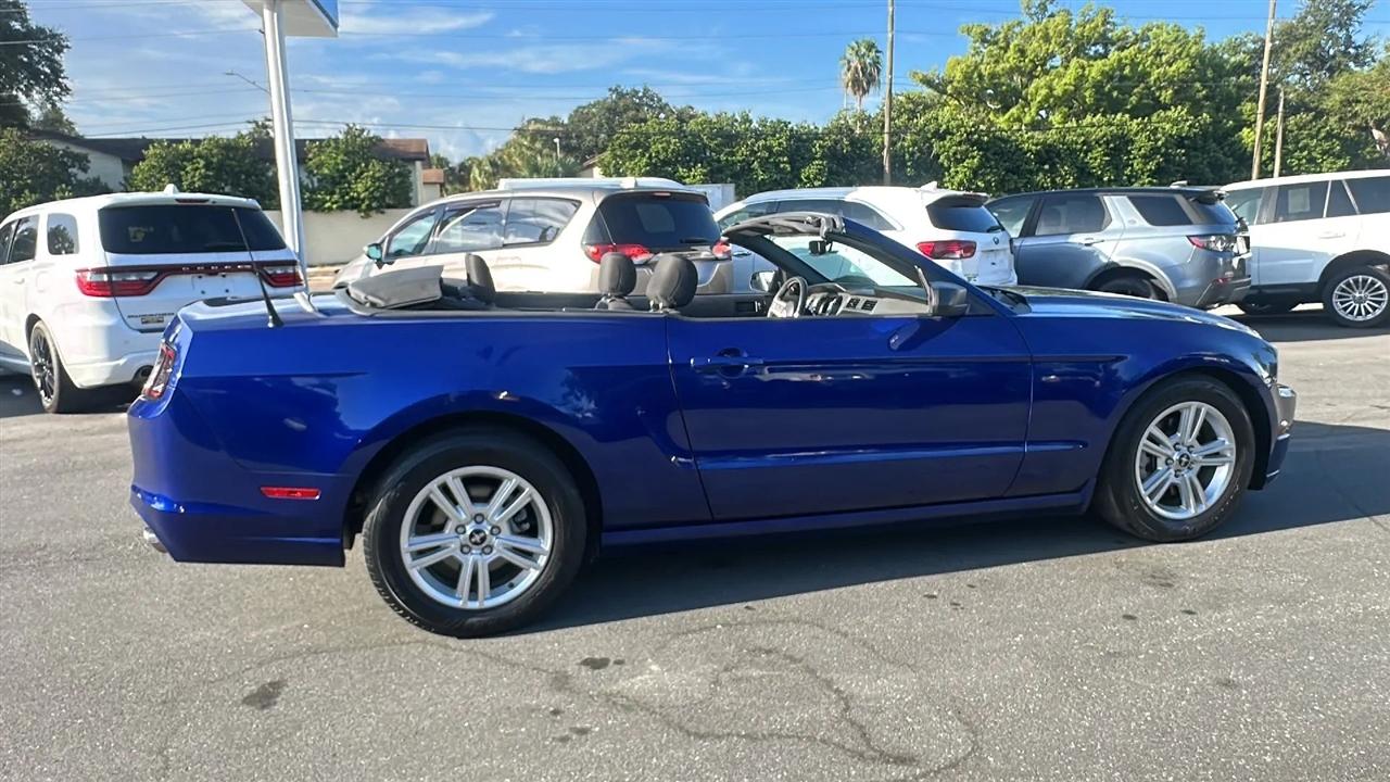Ford Mustang  2014